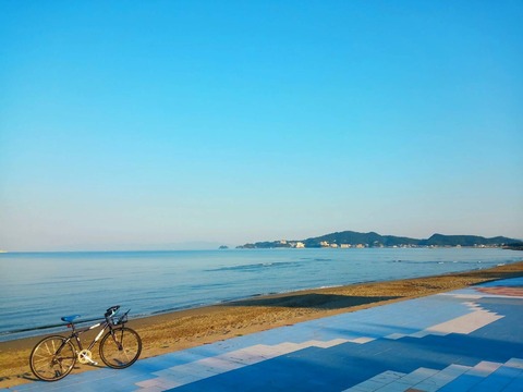 名草の浜 えいとまん